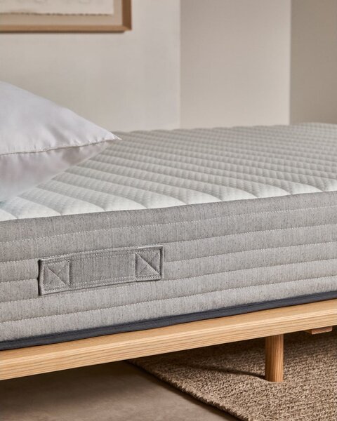 Tvrdý pružinový matrac 160x200 cm Juno – Kave Home