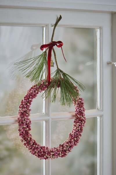 Korálkový venček Wooden Beads Rose Ø 22 cm