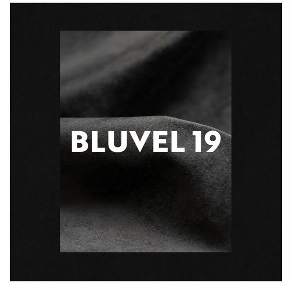 Čalúnená jedálenská stolička FIGO, čierna BLUVEL 19