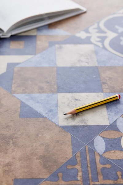 PVC podlaha Tarkett Iconik 260D 27123014 Zaragoza Tile Indigo