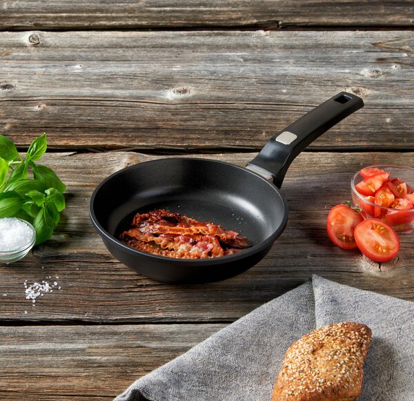 PANVICA NA SMAŽENIE nepriľnavý povrch Greblon® 20 cm Homeware Profession. - Panvice na vyprážanie