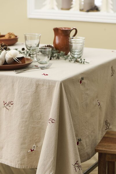 Vyšívaný vianočný obrus Christmas Patterns 150 × 150 cm