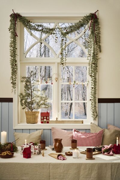 Umelý stromček v kvetináči Cedar 80 cm