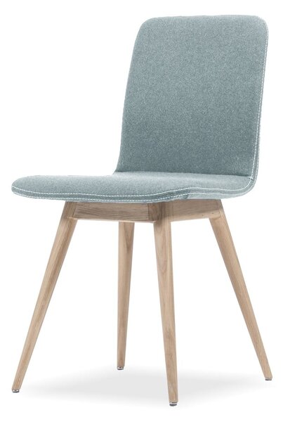 Modrá jedálenská stolička s podnožou z dubového dreva Gazzda Ena