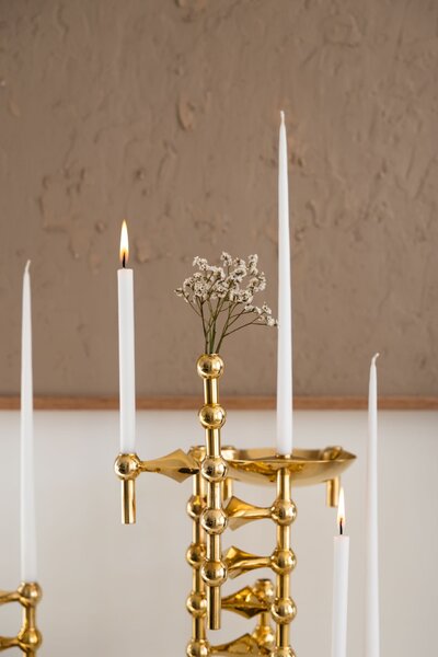 Dizajnová vázička STOFF Nagel Solid Brass