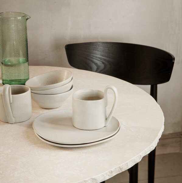 Jedálenský stôl Mineral, Black – Ferm Living