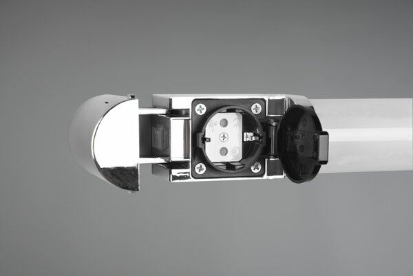 Trio 284074206 LED nástenné svietidlo Piera 1x8W | 850lm | 3000K | IP44 - zásuvka, vypínač na tele, chróm