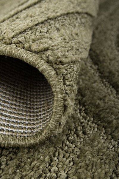 Koberec Boston 8025 OLIVE rozmery koberec: 60x100 cm
