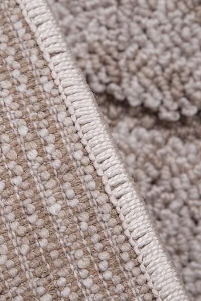 Koberec Benita 099A D.BEIGE/CREAM (Bebeda) rozmery koberec: 80x150 cm