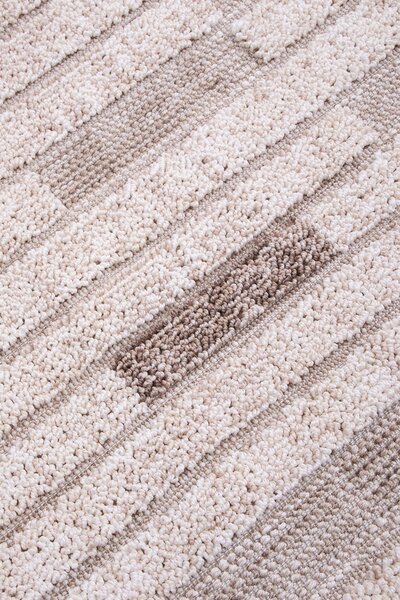 Koberec Benita 525 D.BEIGE/CREAM rozmery koberec: 120x170 cm
