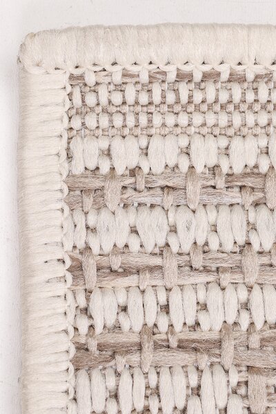 Koberec Flora 50019/D9TD rozmery koberec: 67x120 cm