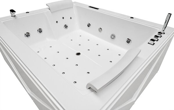 BPS-koupelny Hydromasážna vaňa DIABLO 666 II 180x150 s ohrevom vody