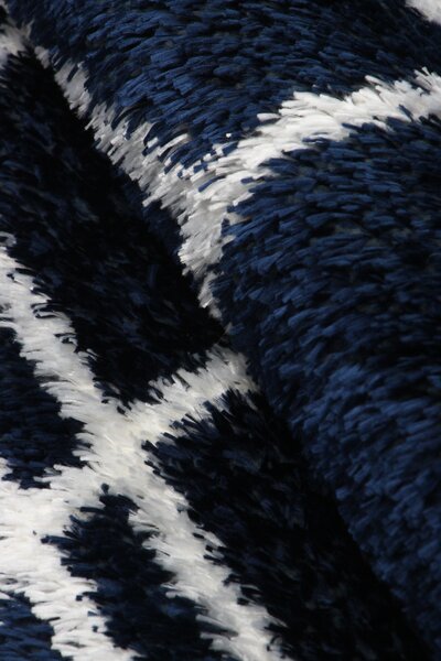 Koberec Boho 610 NAVY BLUE/CREAM rozmery koberec: 80x150 cm