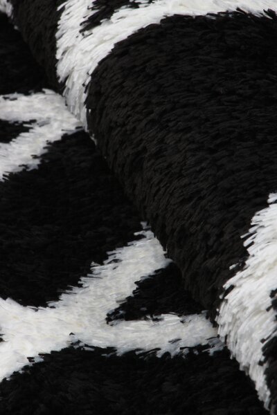 Koberec Boho 656 BLACK/CREAM rozmery koberec: 60x100 cm