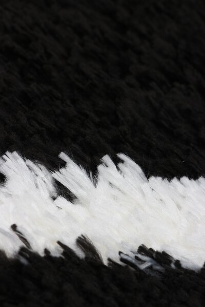 Koberec Boho 656 BLACK/CREAM rozmery koberec: 60x100 cm