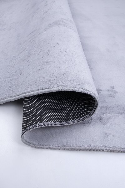 Koberec Plush SILVER rozmery koberec: 60x100 cm