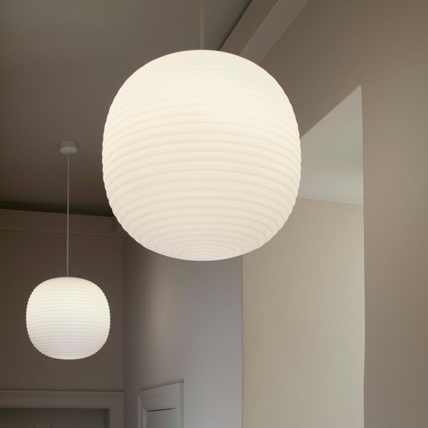 Závesné svietidlo Lantern, Small, White Opal – New Works