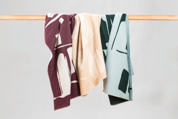 Deka Bold Overlock