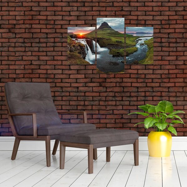 Obraz - Kirkjufell pri západe slnka (90x60 cm)
