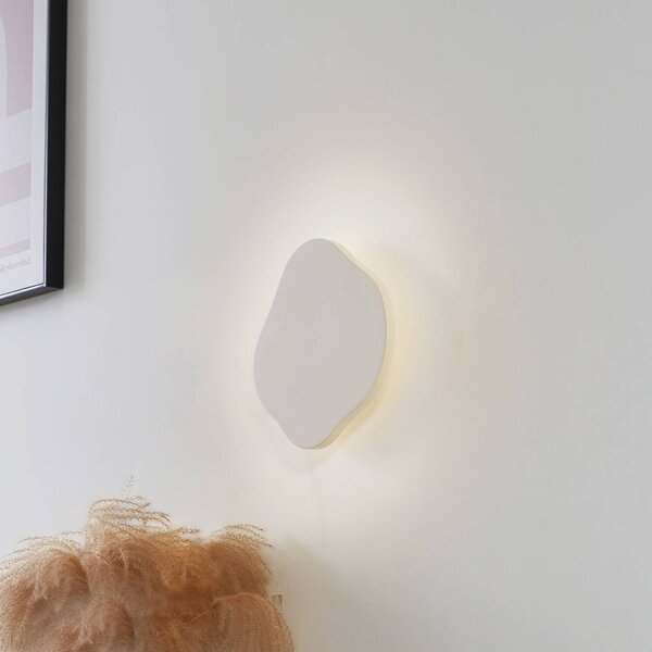 Lindby LED nástenné svetlo Nielson, béžová, sadra, výška 30 cm, Krémová / jantárovo žltá, Obývacia izba / jedáleň, Sadra / hlina, Moderný