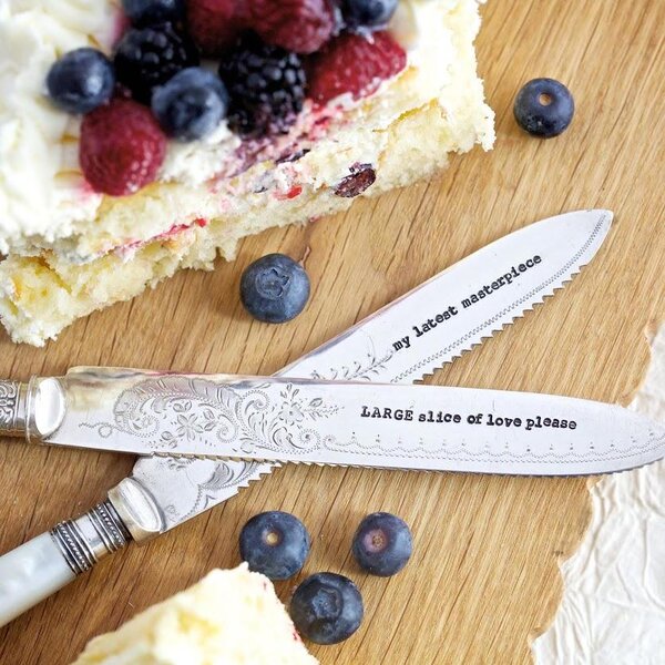 Postriebrený nôž na tortu Slice Of Love