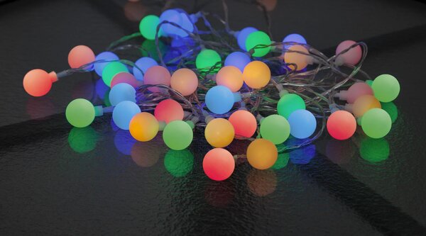 Farebná LED reťaz Berry