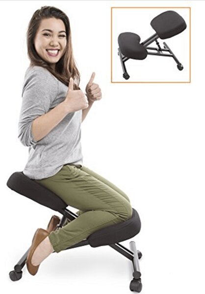Ergonomická kľakačka na kolieskach Kilian - svetlosivá / čierna
