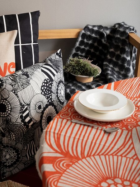 Marimekko Tanier Oiva 25cm, biely