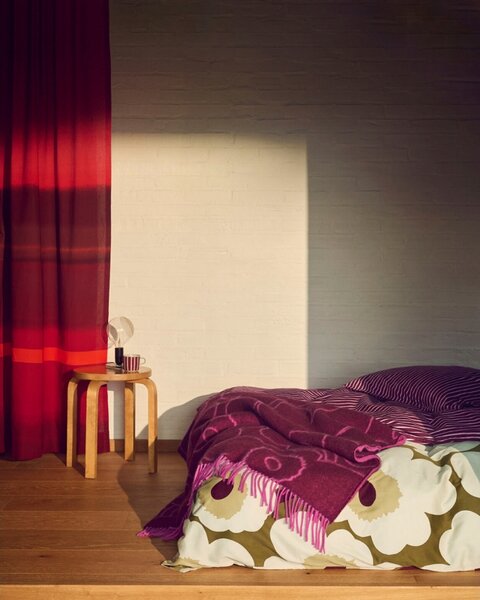 Marimekko Vlnená deka Piirto Unikko 130x170, bordó-fuchsia