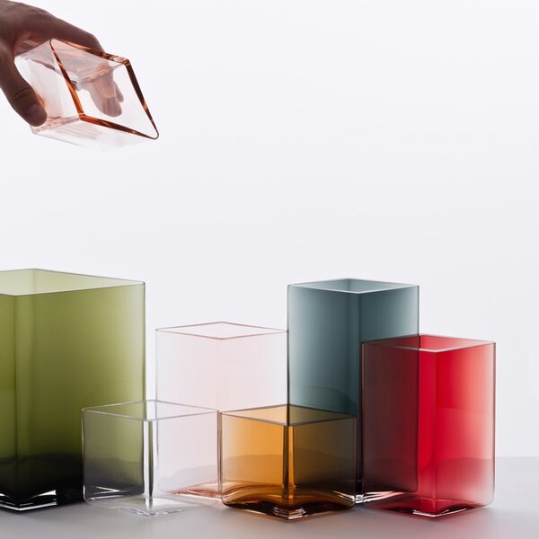 Iittala Váza Ruutu 11,5x14, brusnicová