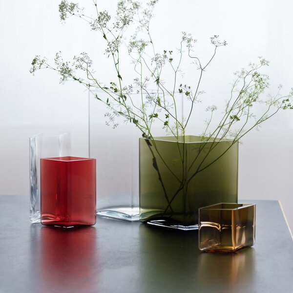 Iittala Váza Ruutu 11,5x14, brusnicová