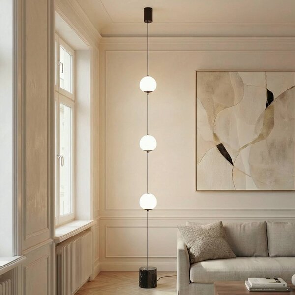 Lucande LED stojacia lampa Darrow, čierne/opálové, sklo, stmievateľné, Biela / opálová, Obývacia izba / jedáleň, Sklo, Moderný, Guľa