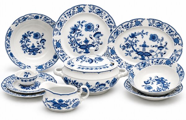 Cibulák porcelánová obedová súprava pre 6 osôb, 27-dielna (Tradičný český porcelán s ikonickým modrým dekorom pre nadčasové stolovanie)