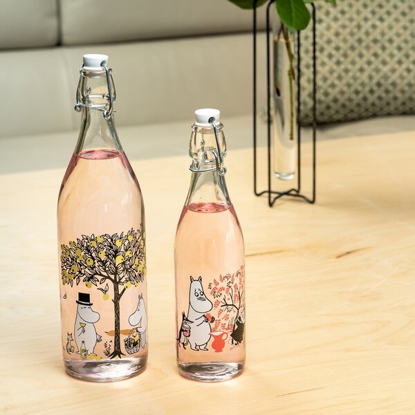 Muurla Sklenená fľaša Moomin Apples 1l