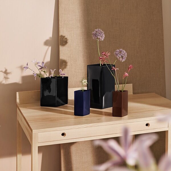 Iittala Váza Ruutu 180mm, keramická / tmavo modrá