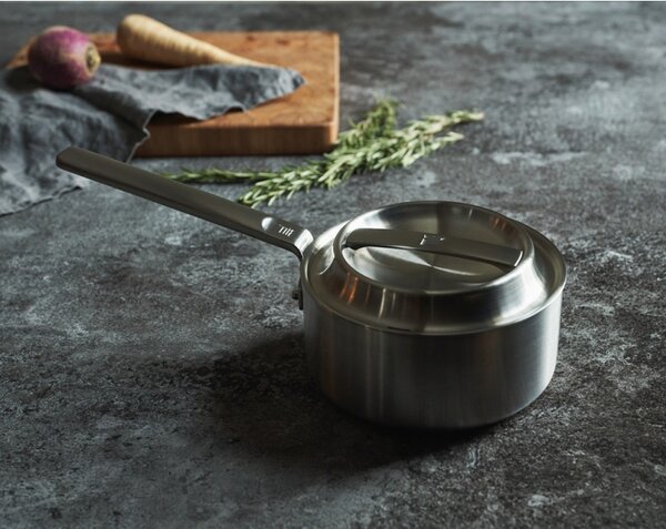 Fiskars Nerezový hrniec Norden 2,5l