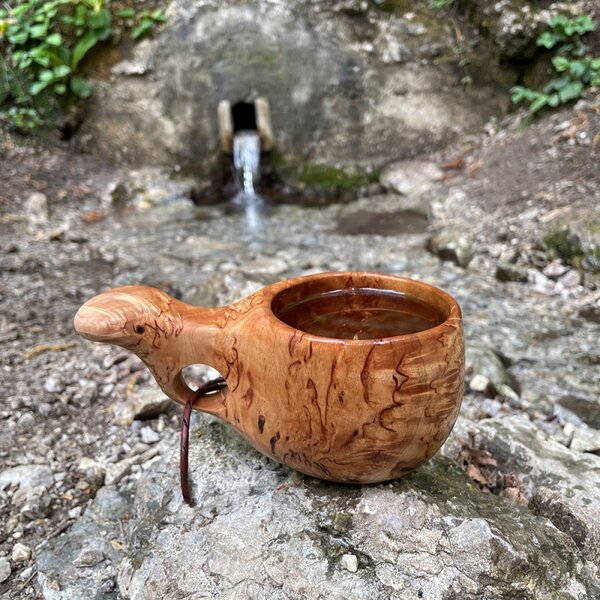 Pahkataide Fínsky hrnček Kuksa, breza kučeravá