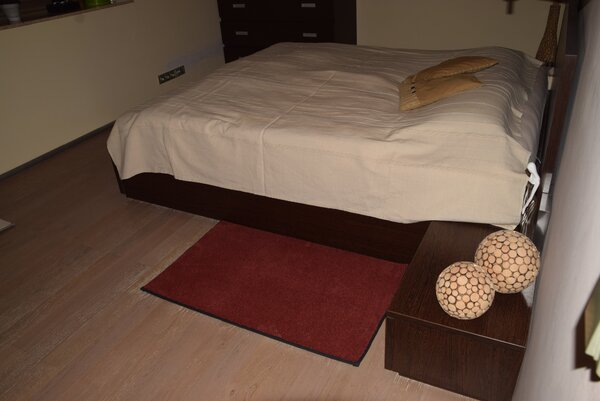 Tapibel , Kusový koberec Supersoft s bordurou 110 červený, 80x150, červená, spálňa