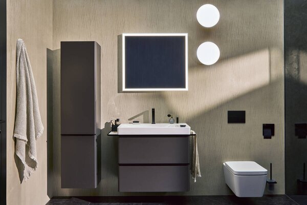 Hansgrohe EluPura Q - Závesné WC 540, AquaFall splachovanie, SmartClean + sedátko so SoftClose a QuickRelease, biela 61117450