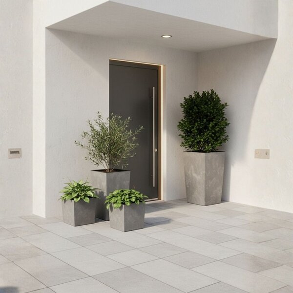 PLASTOVÝ KVETINÁČ FLORE 30,5X29,5X29,5 CM IMITÁCIA BETÓNU SIVÁ