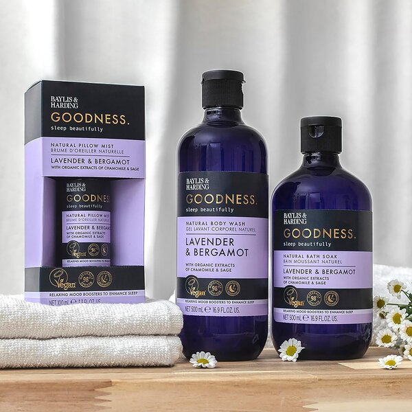 Baylis & Harding Goodness Sleep - Levanduľa & Bergamot Sprej na vankúš, 100 ml