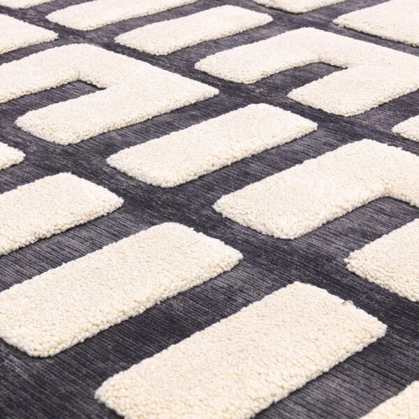 Koberec Valley 10 Junction charcoal / ivory