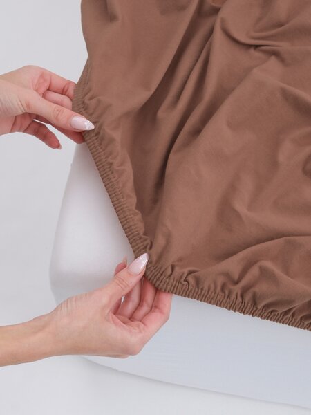 Jersey plachta s elastanom Deluxe 90 × 200 cm – mocha mousse