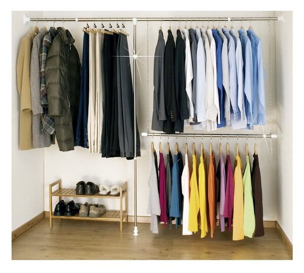 Kovový teleskopický stojan na oblečenie v striebornej farbe Garment – Wenko