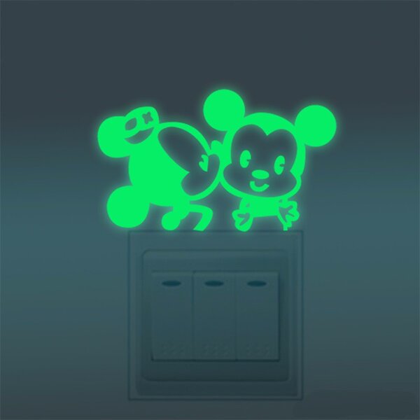 Mickey a Minnie - fosforová nálepka nad vypínač