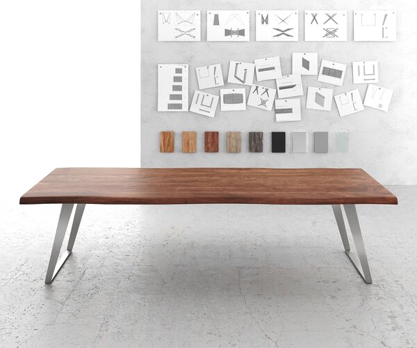 DELIFE Jedálenský stôl Edge 300x100 cm XL akácia hnedá nerezová oceľ strieborná skosený Live-Edge