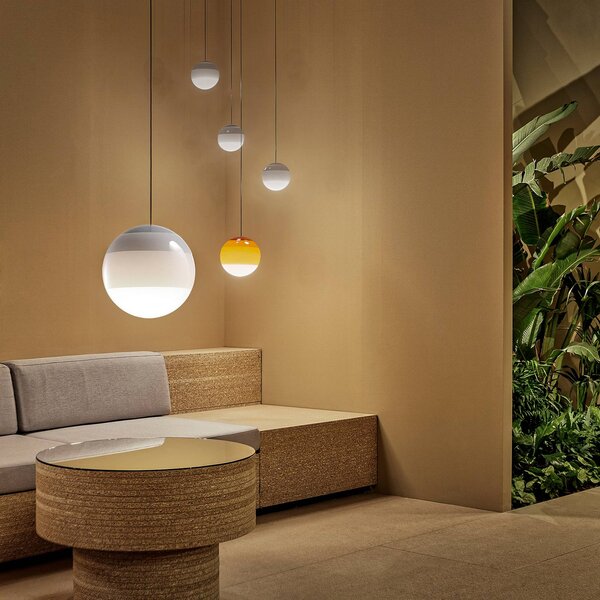 MARSET LED závesné svietidlo Dipping Light Ø 13 cm biela, Biela / opálová, Obývacia izba / jedáleň, Sklo, Dizajn, Závesné svietidlo