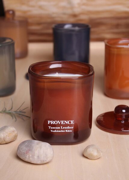 Vonná sviečka v skle PROVENCE 25 hodín tuscan kože