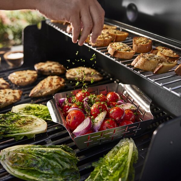 Grilovací košík na zeleninu Weber Deluxe - malý