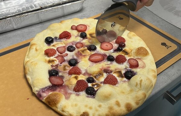 Krájač na pizzu Weber